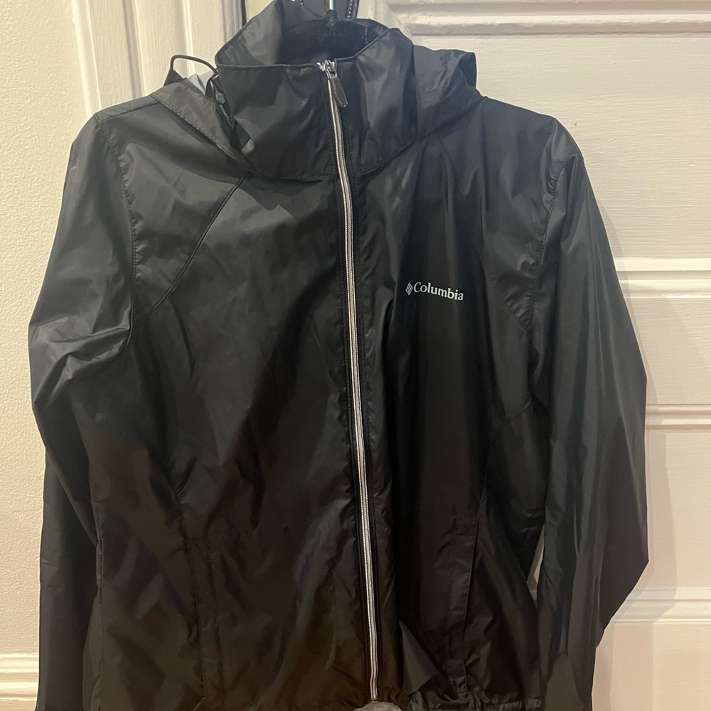 Columbia rain jacket size Large